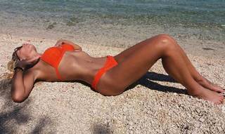 Ava Karabatic feet photo 3
