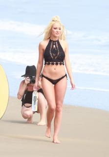 Ava Locklear feet photo thumbnail