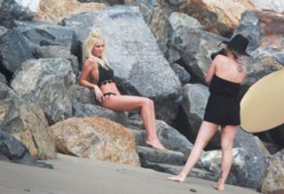 Ava Locklear feet photo thumbnail