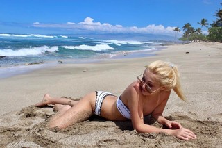 Ava Locklear feet photo thumbnail