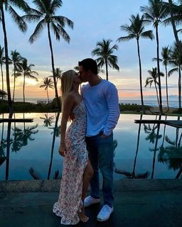 Ava Locklear feet photo thumbnail