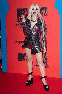 Ava Max feet photo thumbnail