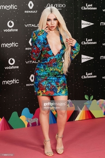 Ava Max feet photo thumbnail