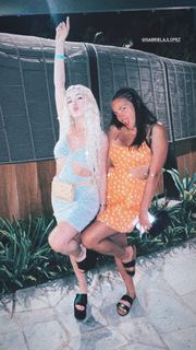 Ava Max feet photo thumbnail
