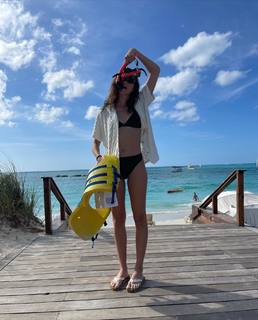 Ava Michelle feet photo thumbnail