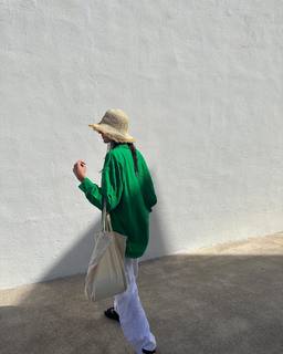 Ava Michelle feet photo thumbnail