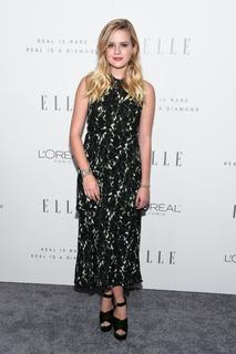 Ava Phillippe feet photo thumbnail