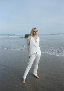 Ava Phillippe feet photo thumbnail