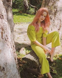 Ava Phillippe feet photo thumbnail