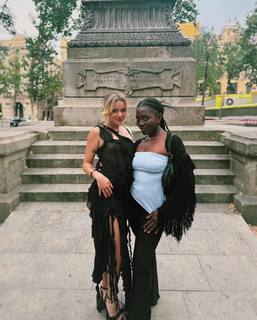 Ava Phillippe feet photo thumbnail