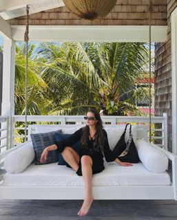 Ava Phillippe feet photo thumbnail