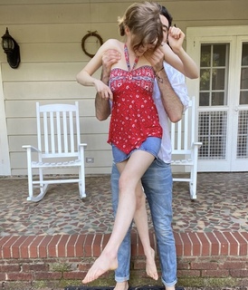 Avalon Warren feet photo 9