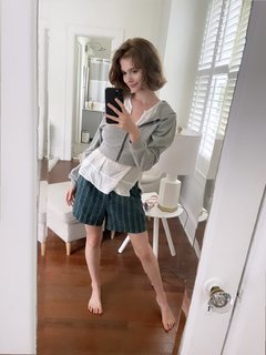 Avalon Warren feet photo 1
