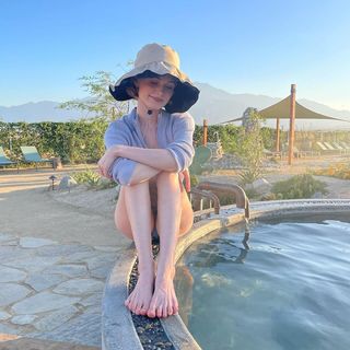 Avalon Warren feet photo 7