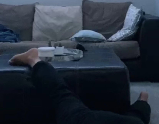 Avani Gregg feet photo thumbnail