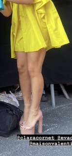 Avani Gregg feet photo thumbnail