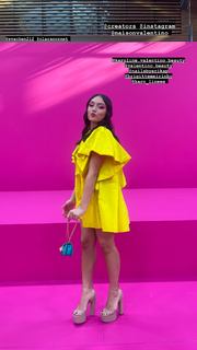 Avani Gregg feet photo thumbnail