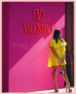 Avani Gregg feet photo thumbnail