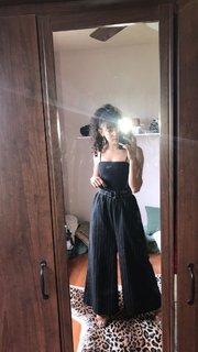 Avani Gregg feet photo thumbnail