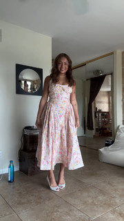 Avani Gregg feet photo thumbnail