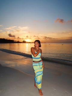 Avani Gregg feet photo 3