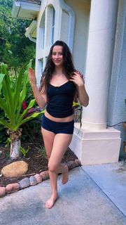 Avaryana Rose feet photo 14