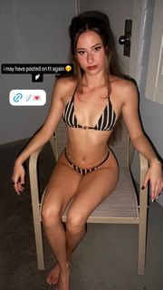 Avaryana Rose feet photo 3