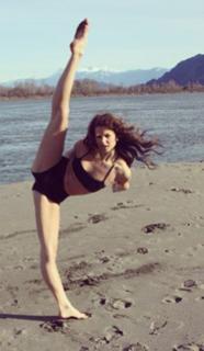 Avery Konrad feet photo 1