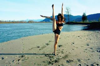Avery Konrad feet photo 19