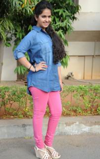 Avika Gor feet photo 17