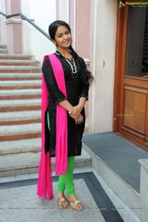 Avika Gor feet photo 16
