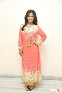 Avika Gor feet photo 8