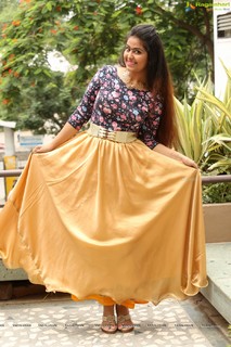 Avika Gor feet photo 12