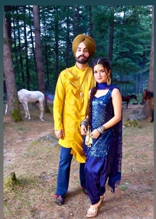 Avneet Kaur feet photo thumbnail