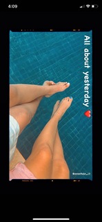 Avneet Kaur feet photo thumbnail