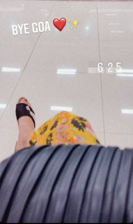 Avneet Kaur feet photo thumbnail