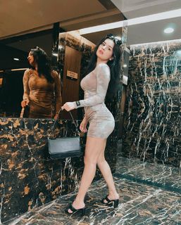 Avneet Kaur feet photo thumbnail