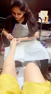Avneet Kaur feet photo thumbnail