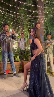Avneet Kaur feet photo thumbnail