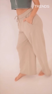 Avneet Kaur feet photo thumbnail