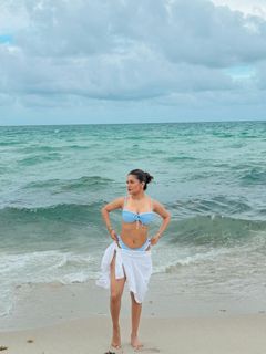 Avneet Kaur feet photo 4
