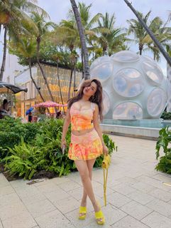 Avneet Kaur feet photo 5