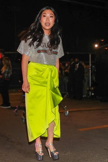 Awkwafina feet photo thumbnail