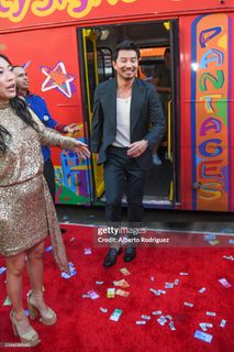 Awkwafina feet photo thumbnail