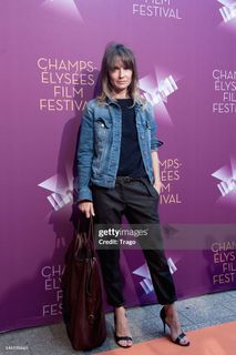 Axelle Laffont feet photo 9