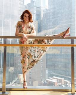 Aya Cash feet photo thumbnail