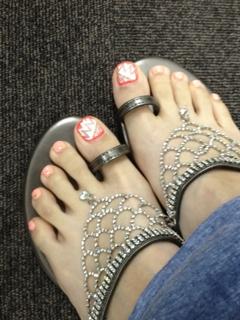 Aya Hirano feet photo thumbnail