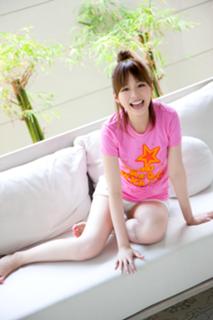 Aya Hirano feet photo thumbnail