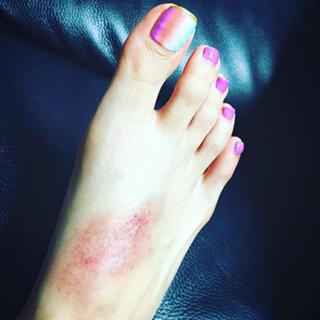 Aya Hirano feet photo thumbnail