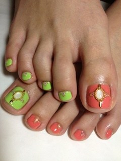 Aya Hirano feet photo thumbnail